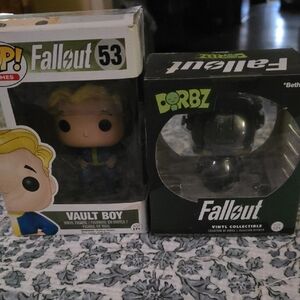 NIB Fallout Vault Boy and Loot Crate Exclusive Dorbz Fallout Collectible